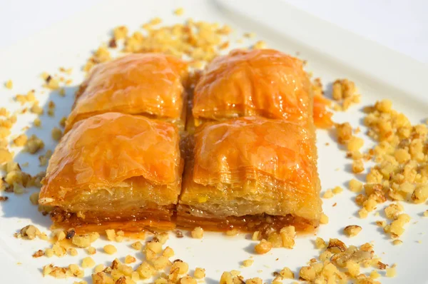 Walnut baklava