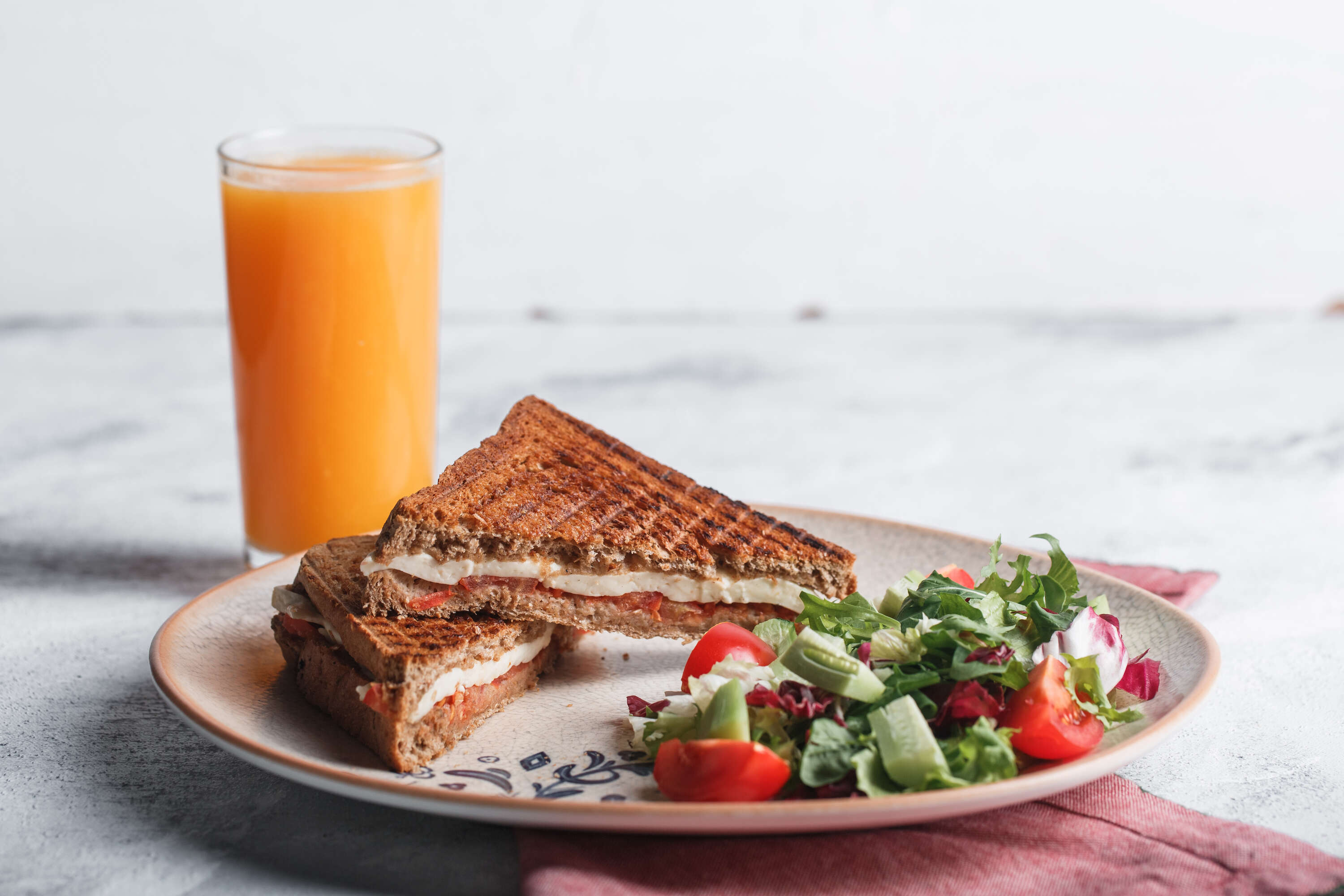 Light Tost