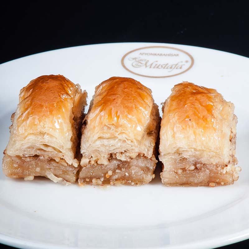 Adet - Cevizli Baklava