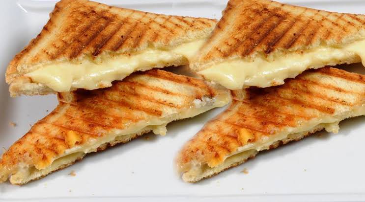Kaşarlı tost