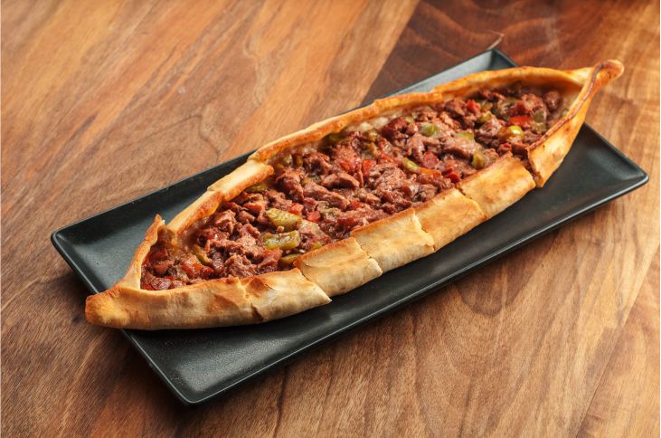 Kuşbaşılı Pide