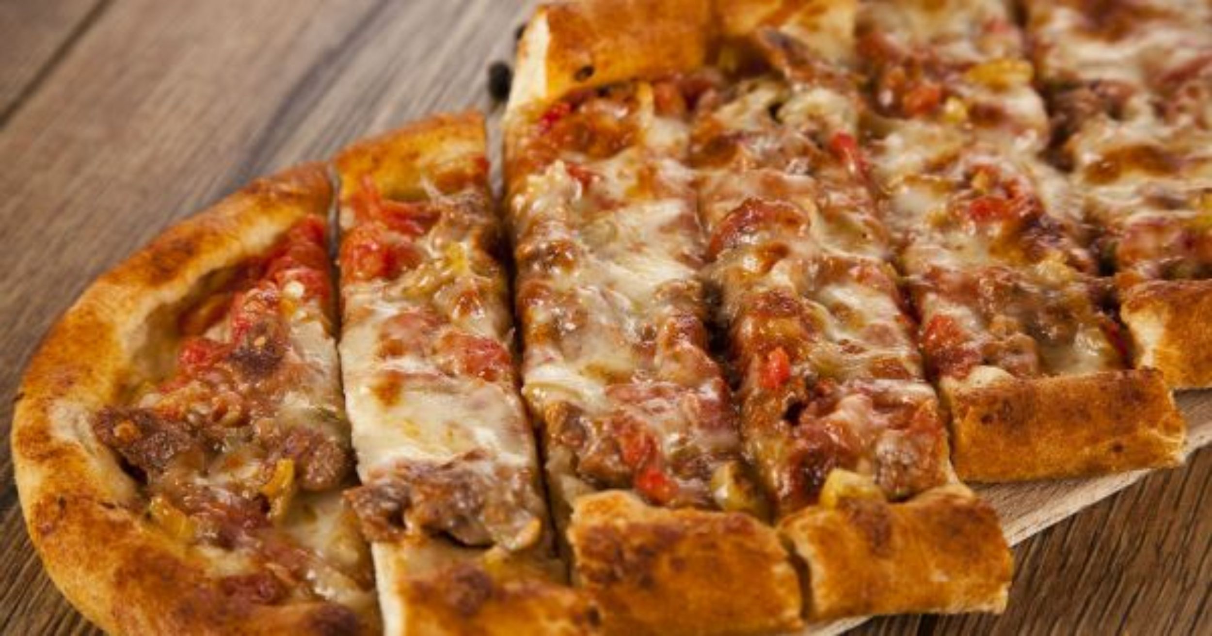 Kaşarlı Kuşbaşılı Pide