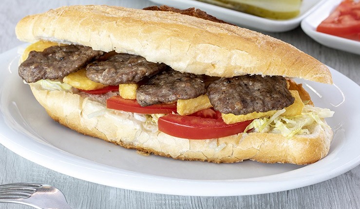 KÖFTE SANDVİÇ