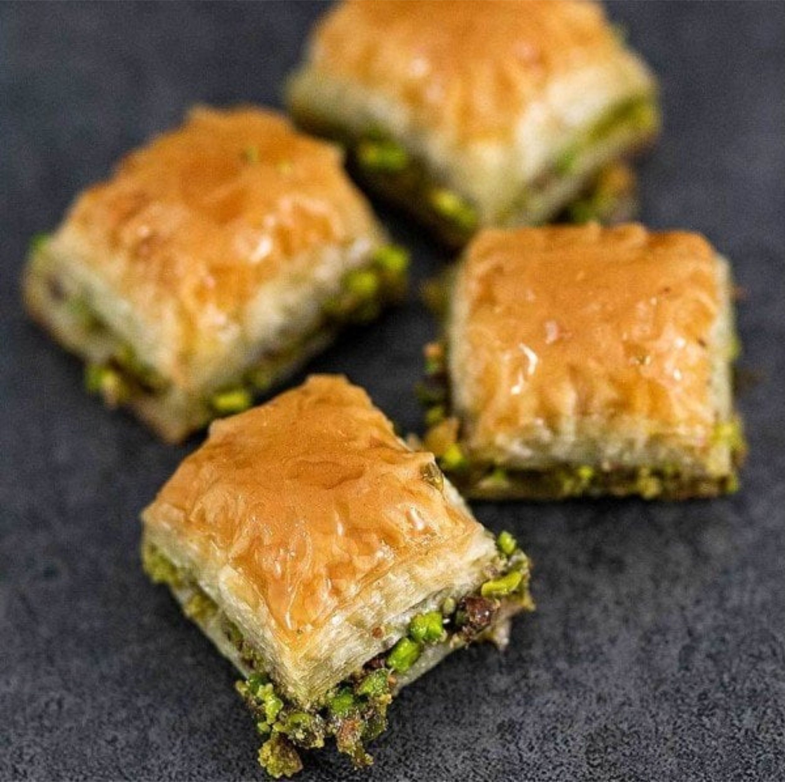 Özel Kare Fıstıklı