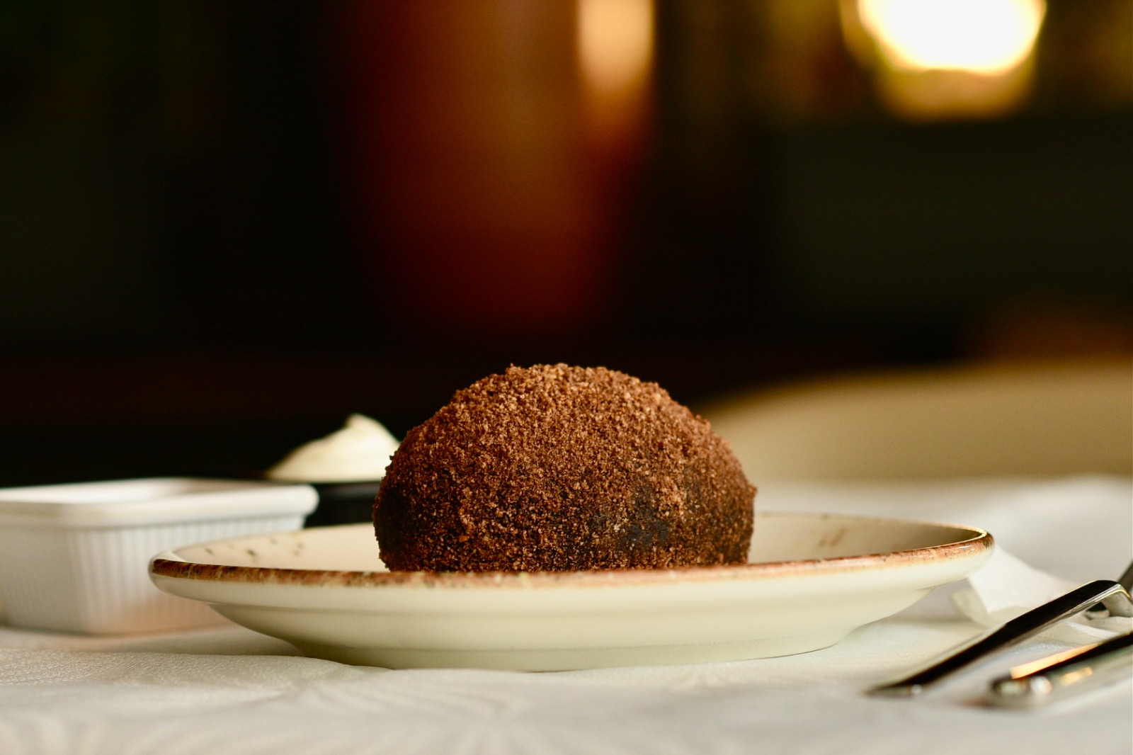 Kartoşka with intense cocoa and whole-grain biscuit pieces
