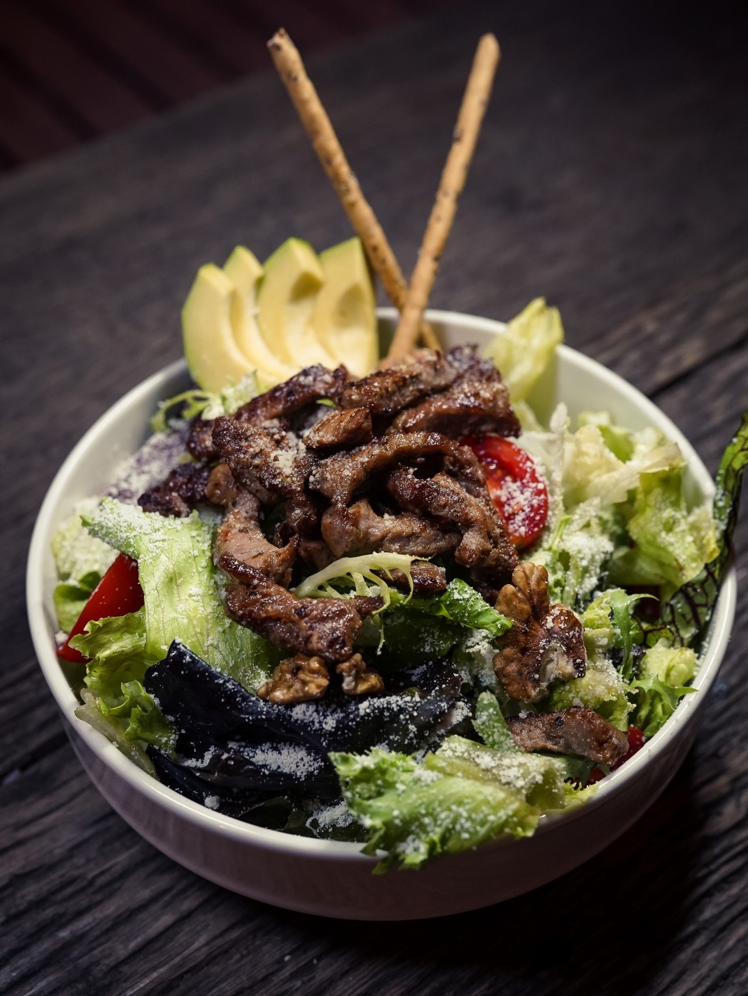 Avokado Bonfile Salata