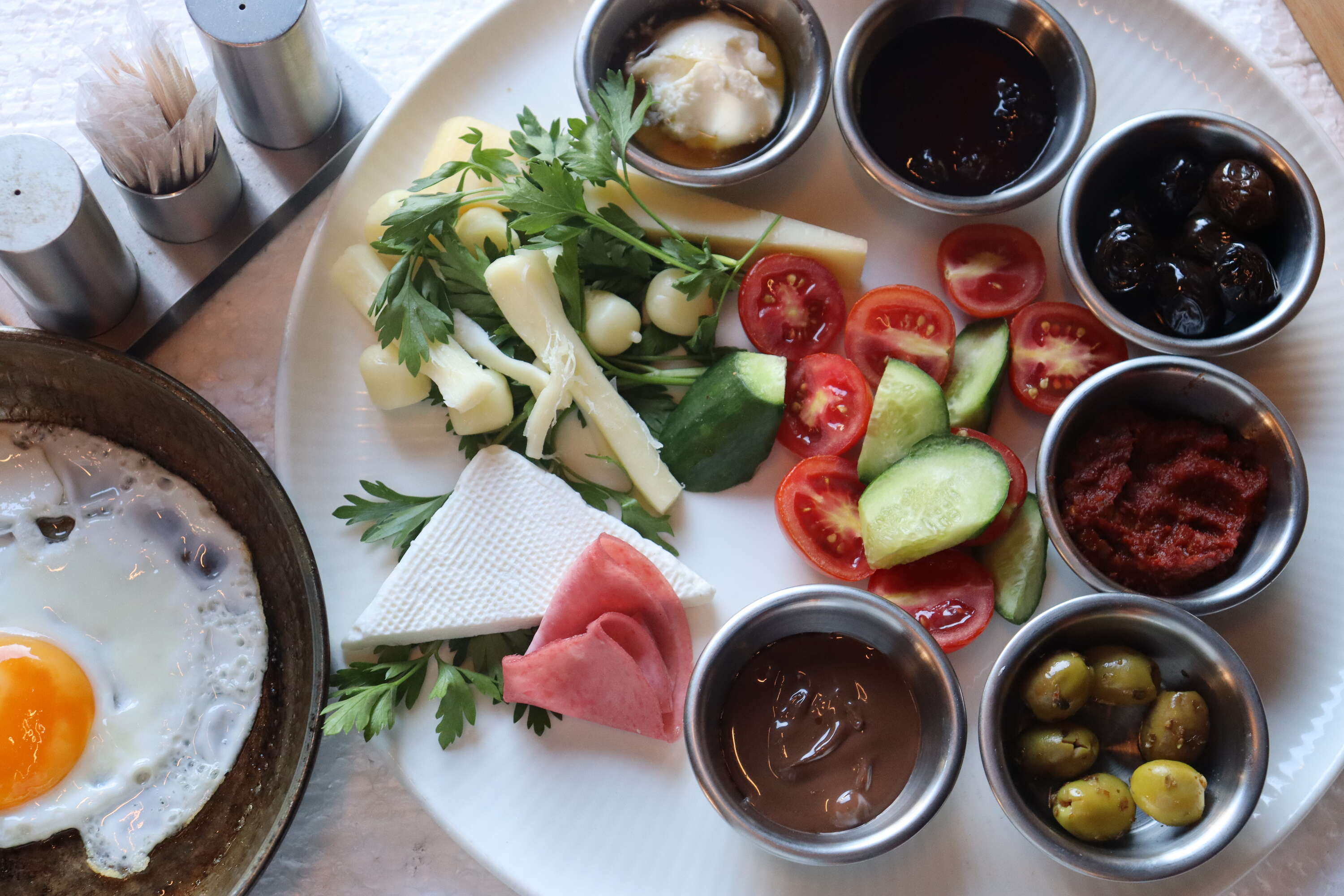 BREAKFAST PLATE