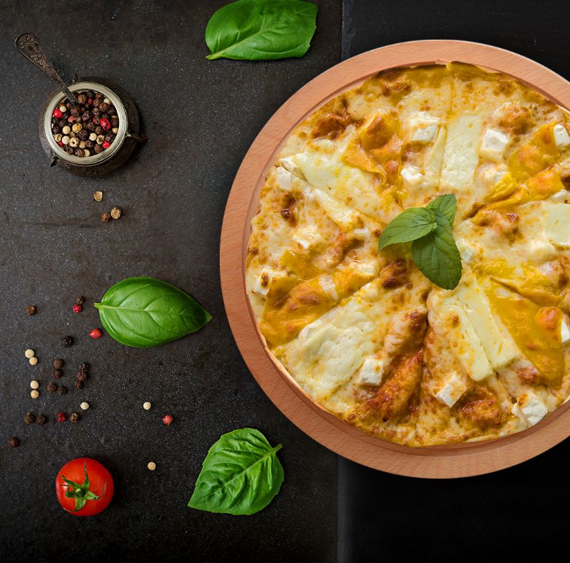 Dört Peynirli Pizza
