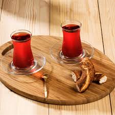 İNCE BELLİ / GLASS OF TURKISH TEA