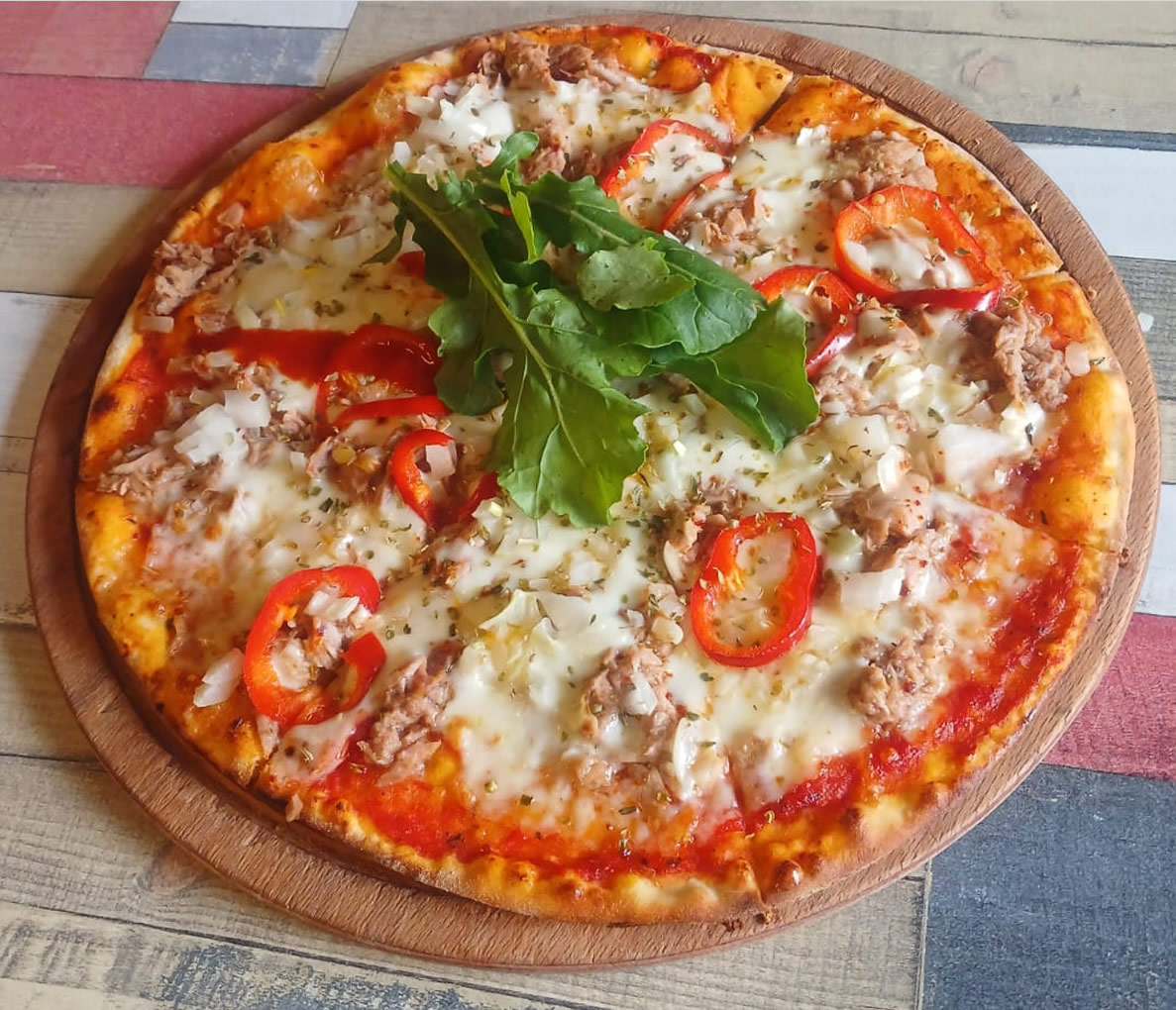 Tuna Pizza