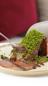 Pistachio San Sebastian Cheesecake