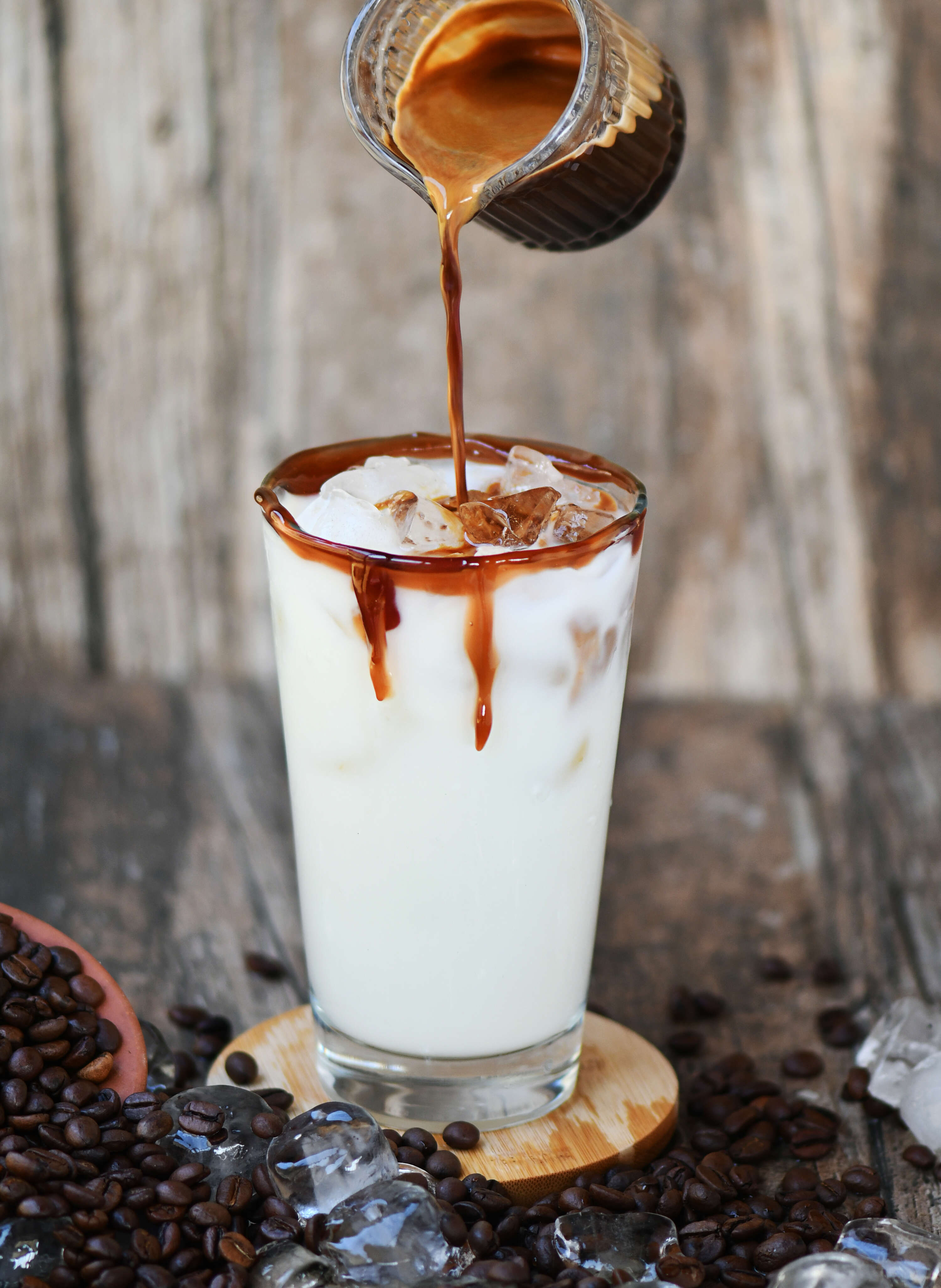 ICE WHITE CHOCOLATE MOCHA