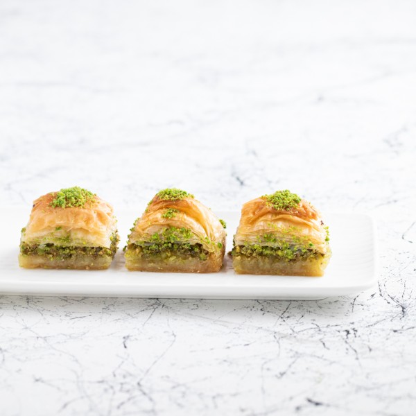 FISTIKLI EV BAKLAVASI