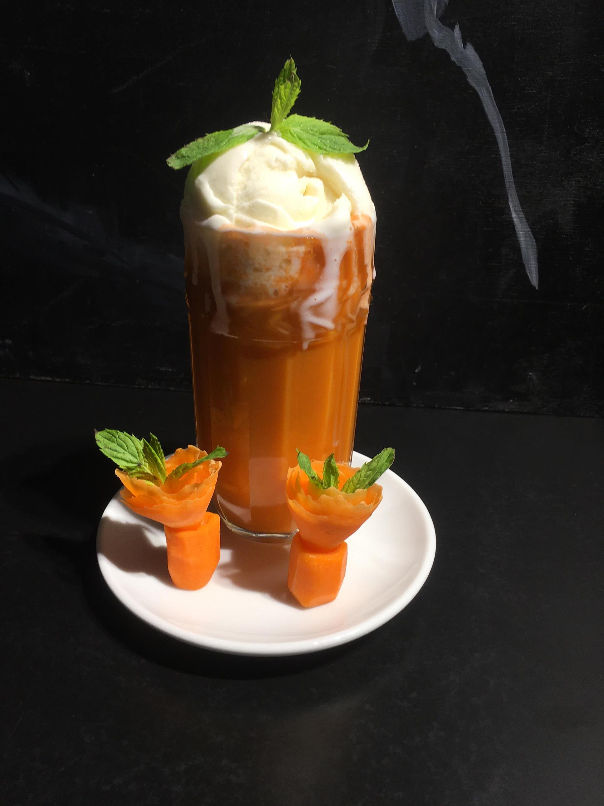 Carrot juice & vanilla ice cream