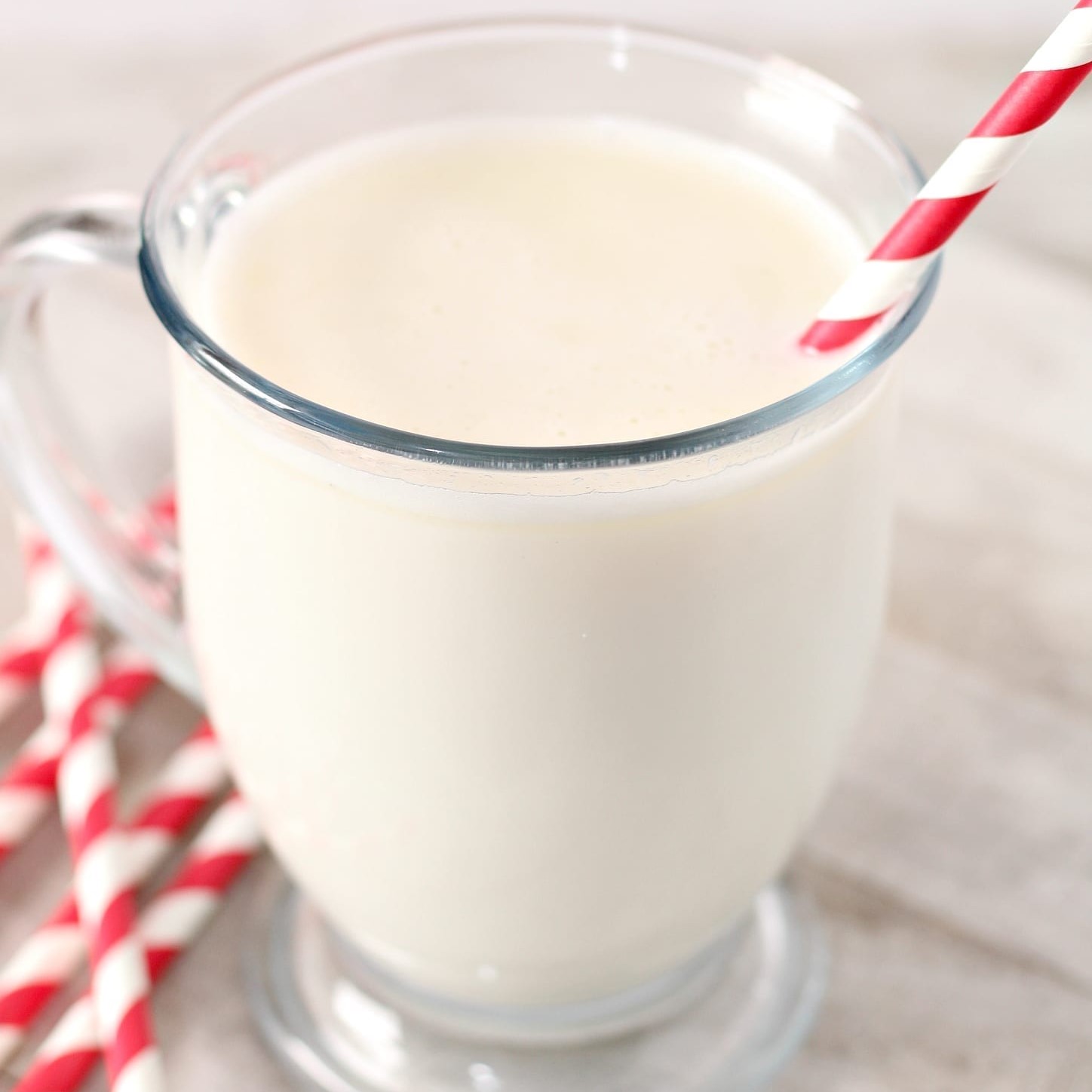 HOT WHITE CHOCHOLATTE
