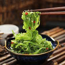 Wakame seaweed salad