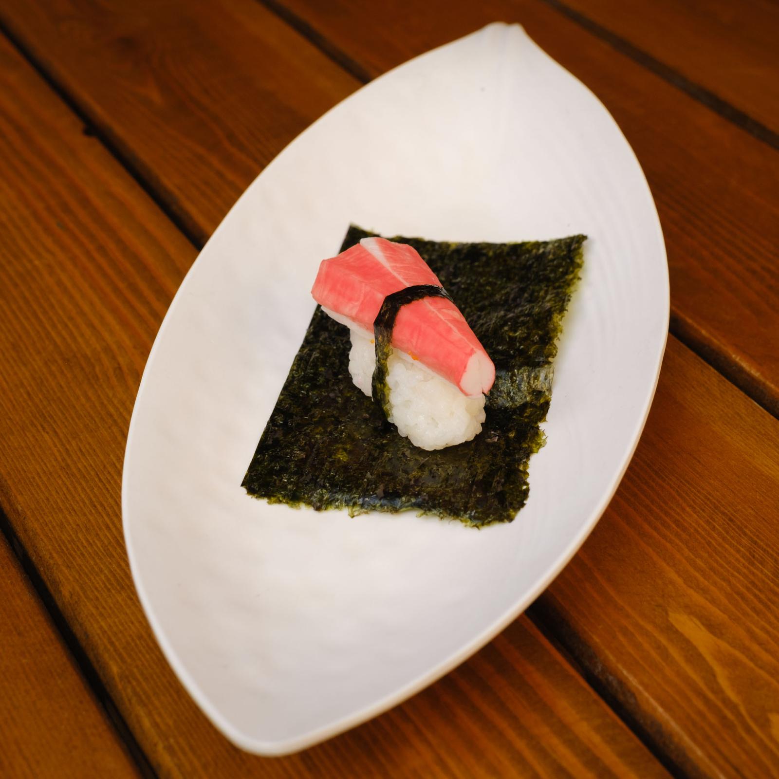 Kani Nigiri (1 piece)