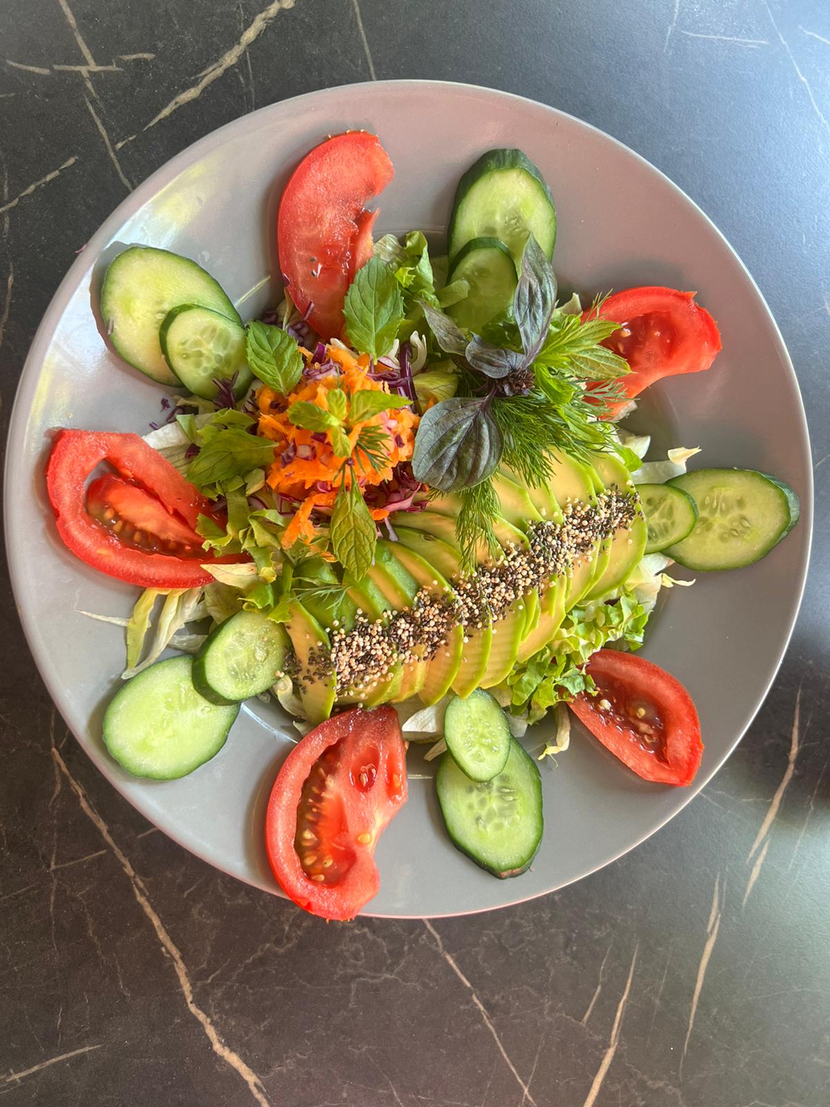 Avocado salad