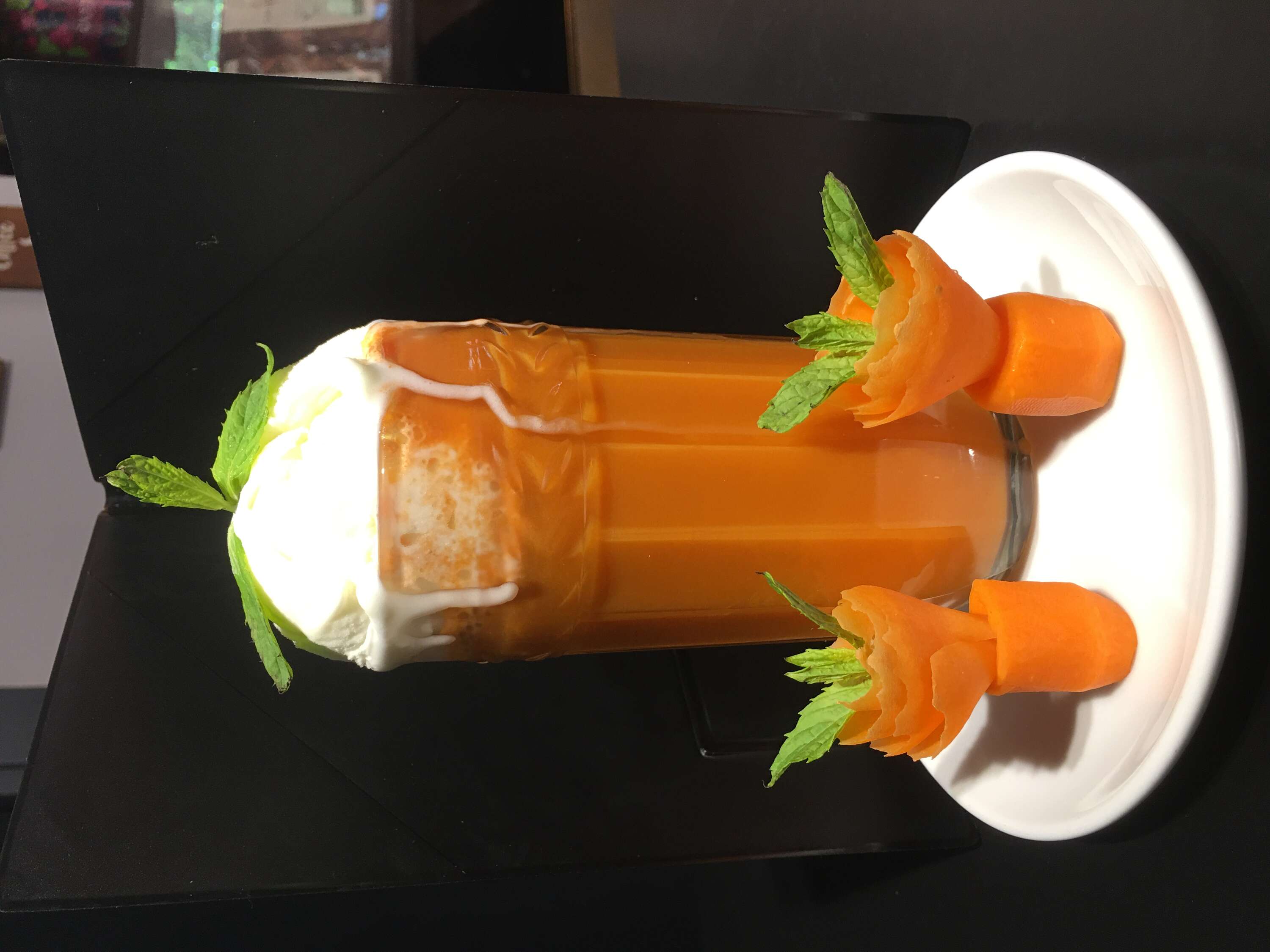 Carrot Juice & Iranian Ice Cream