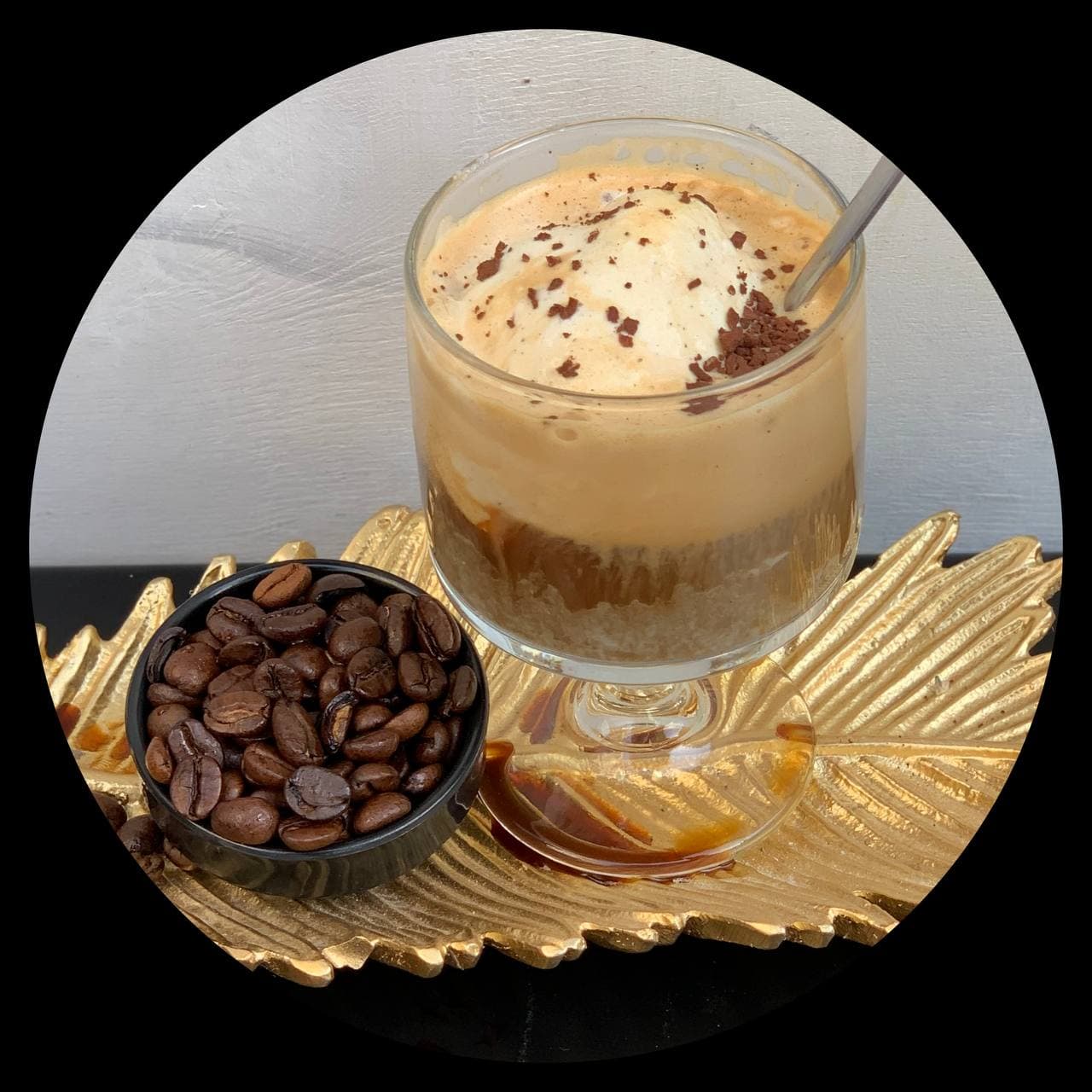 Affogato (espresso + 1 scoop vanilla ice cream)