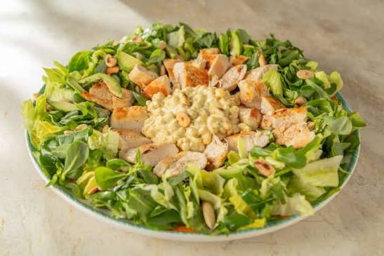 Tavuklu Salata
